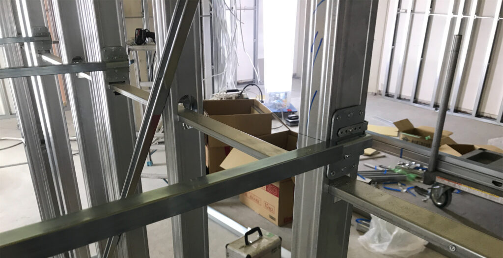 インロー金物取付写真